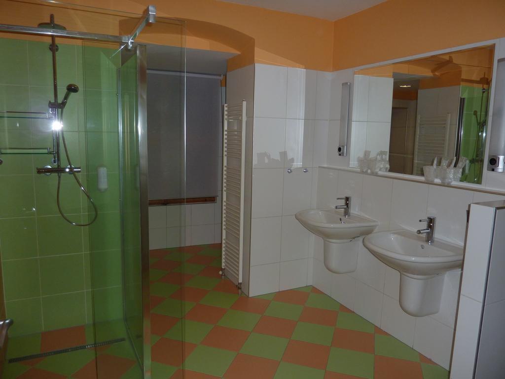 Apartments And Suites Kremnica Pokój zdjęcie