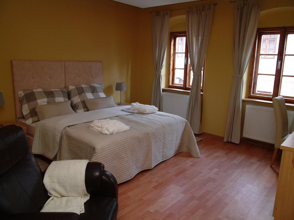 Apartments And Suites Kremnica Pokój zdjęcie