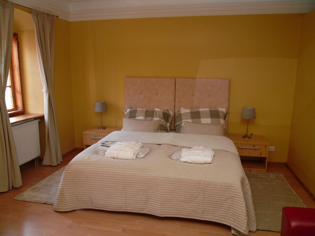 Apartments And Suites Kremnica Zewnętrze zdjęcie